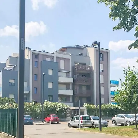 Caseospitali - Casa La Vela, Raffinato Bilocale Con Balcone דירה צ'רנוסקו סול נוויליו